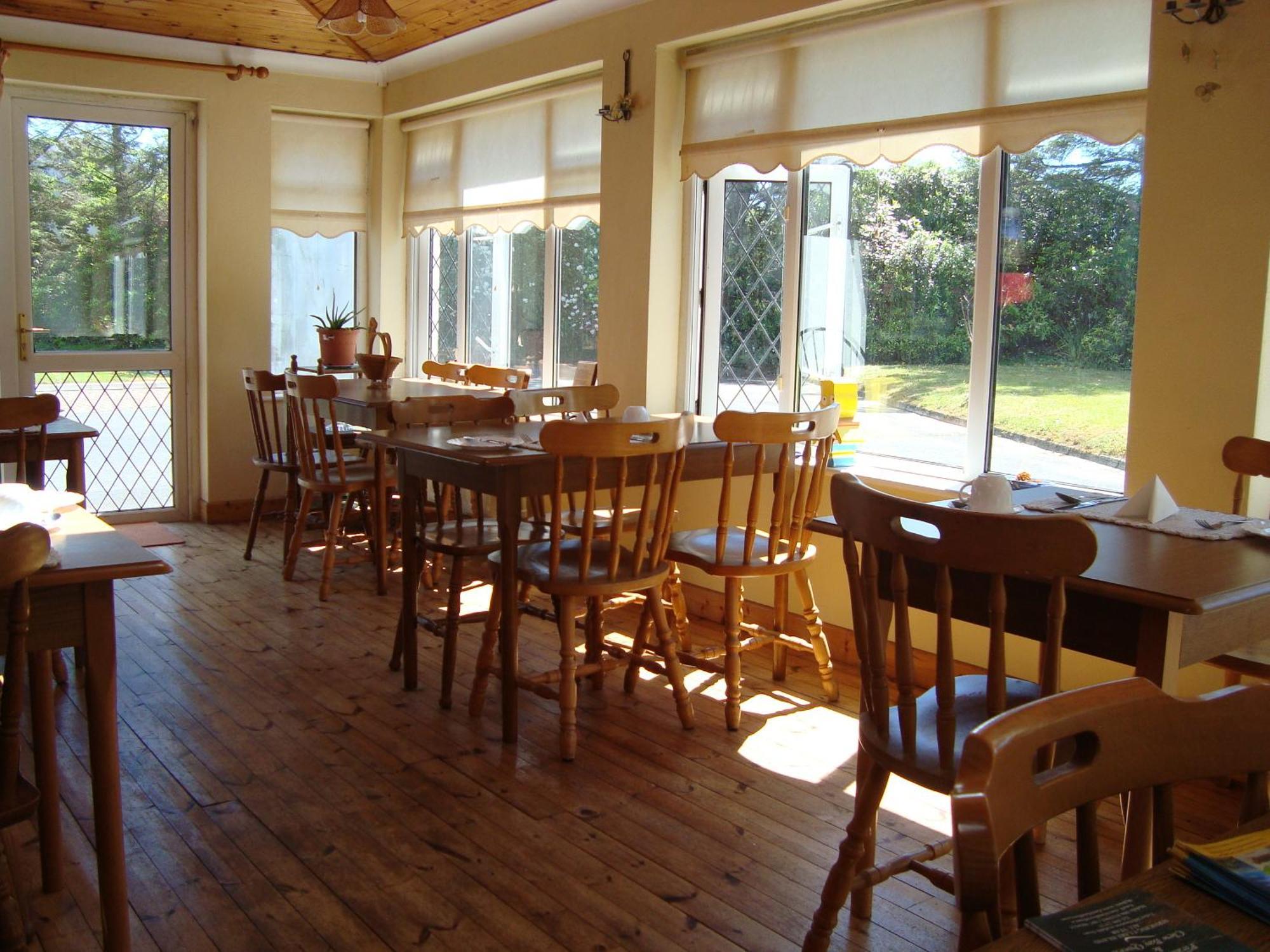 Hy Breasal B&B Achill Sound Exterior foto