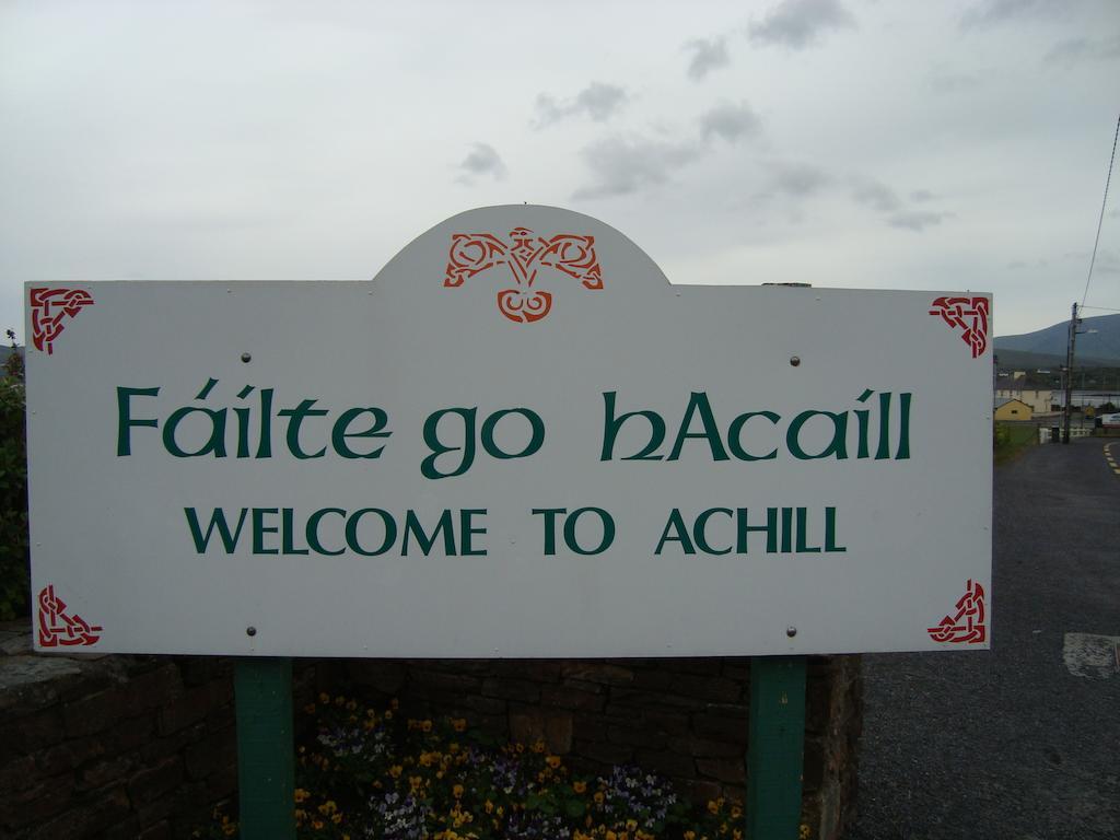Hy Breasal B&B Achill Sound Exterior foto