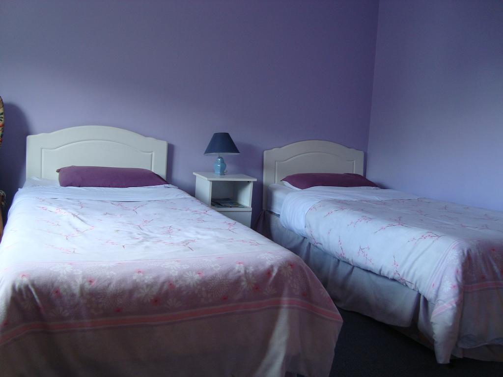 Hy Breasal B&B Achill Sound Habitación foto