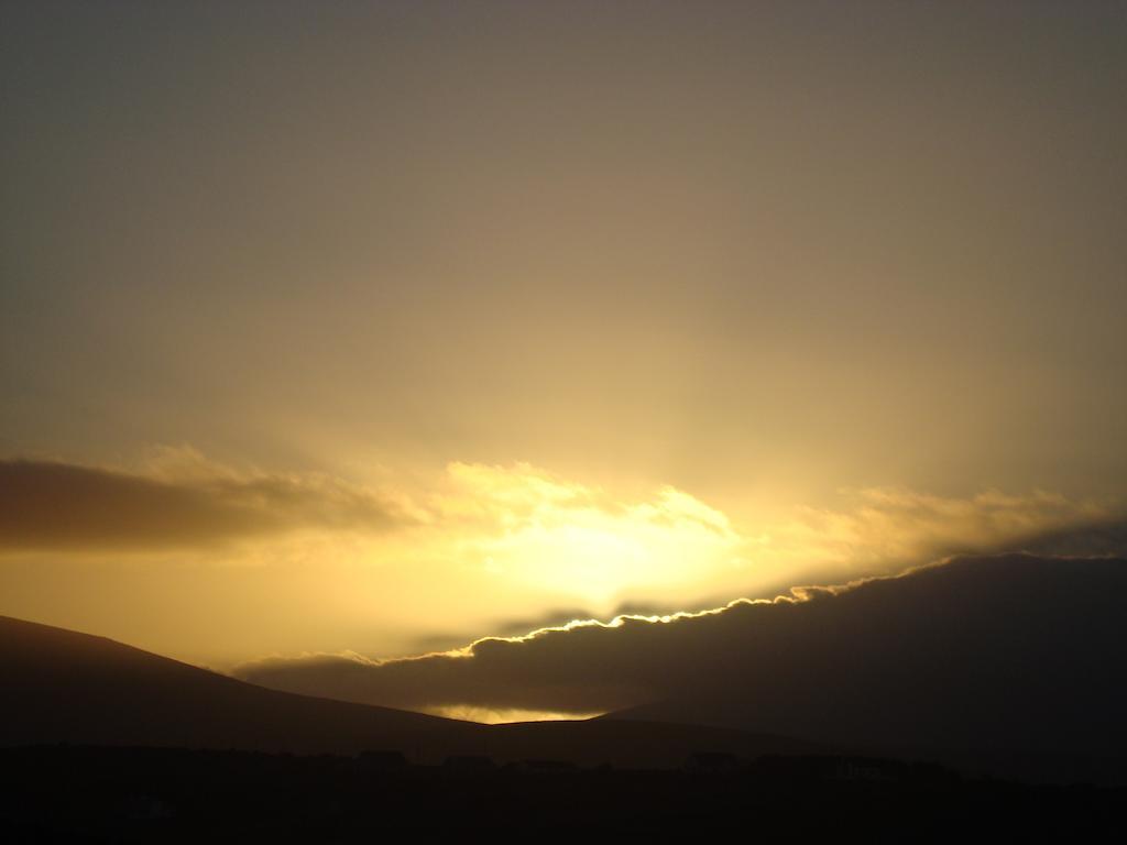 Hy Breasal B&B Achill Sound Exterior foto